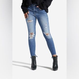 Shoe Dazzle Harper High Waisted Distressed Skinny